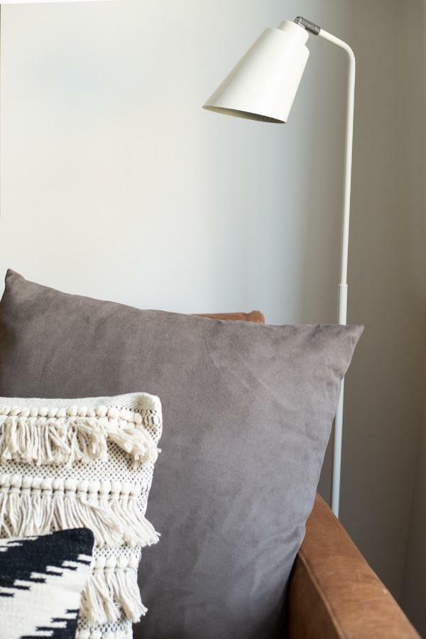 אדינבורו Holyrood Park City Centre Apartment מראה חיצוני תמונה